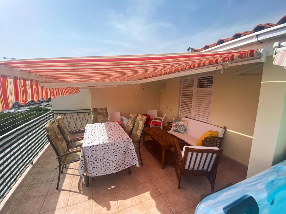 Apartments Ribarevic Makarska Exterior photo